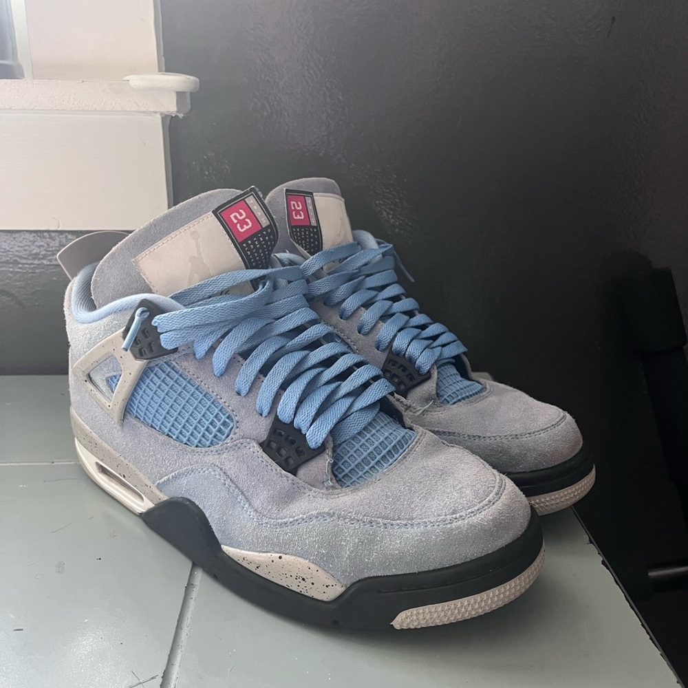 Nike Men’s Light Blue Suede High-Top Sneakers